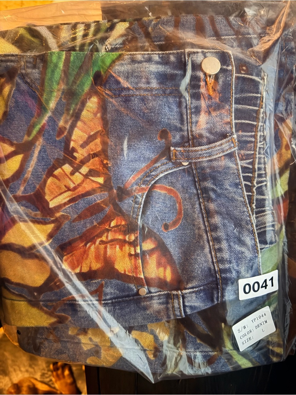 Oli & Hali Women’s Floral Painted Wide-Leg Jeans - Picture 7 of 9